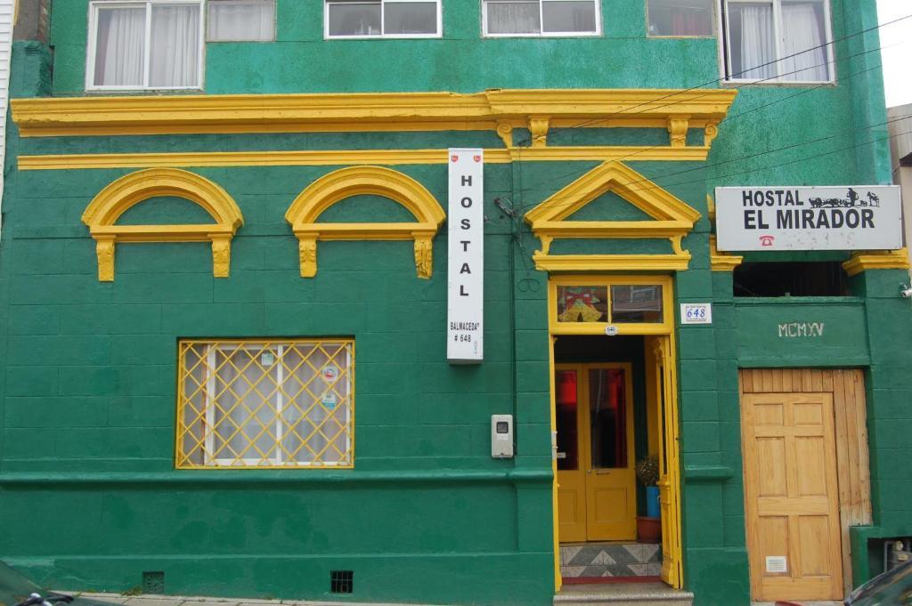 Hostal El Mirador Punta Arenas Bagian luar foto